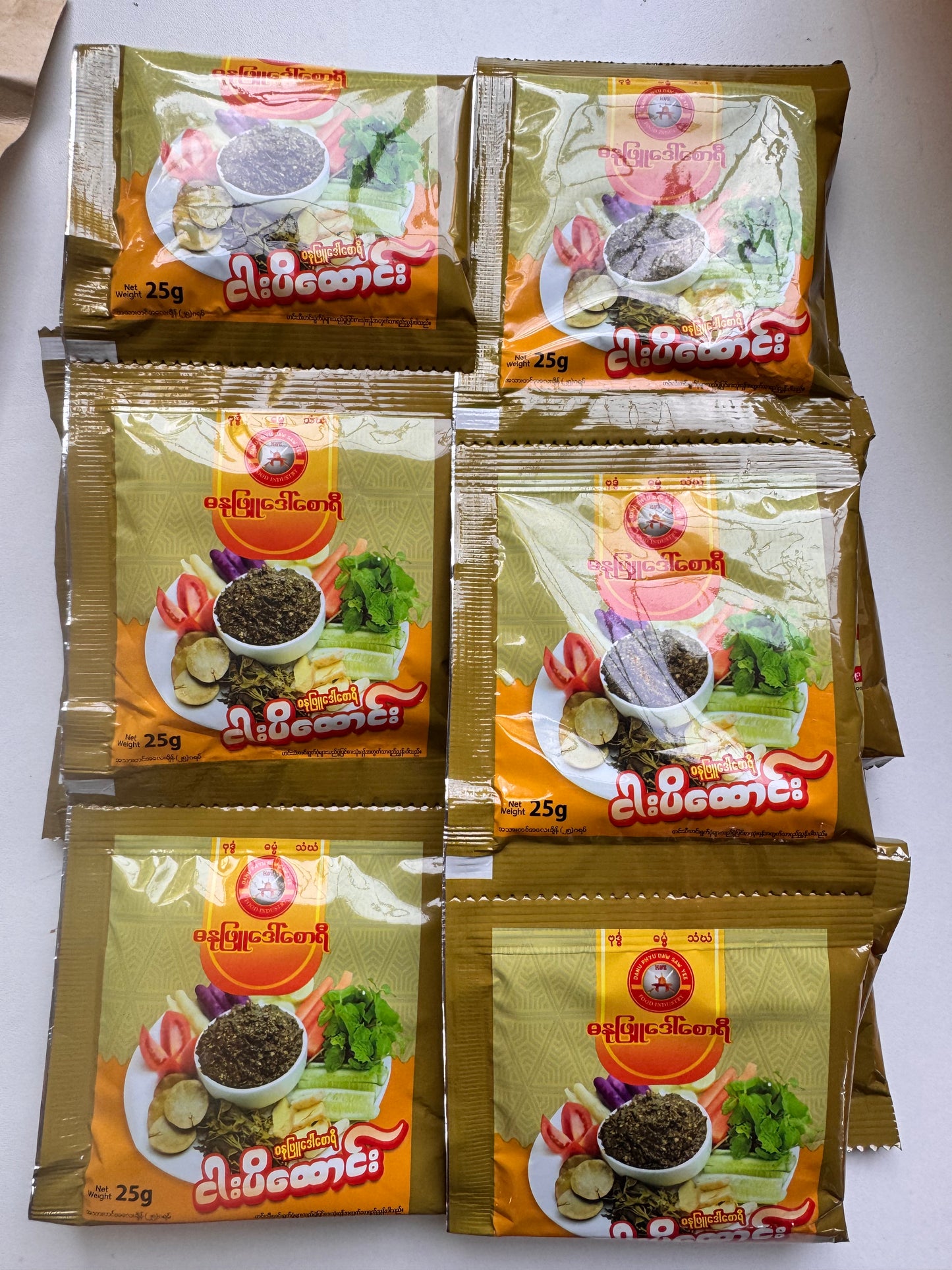 ဓနုဖြူ ဒေါ်စောရီ ငါးပိထောင်း (25g)